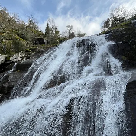 La Abuela Obdulia Сasa de vacaciones Piornal